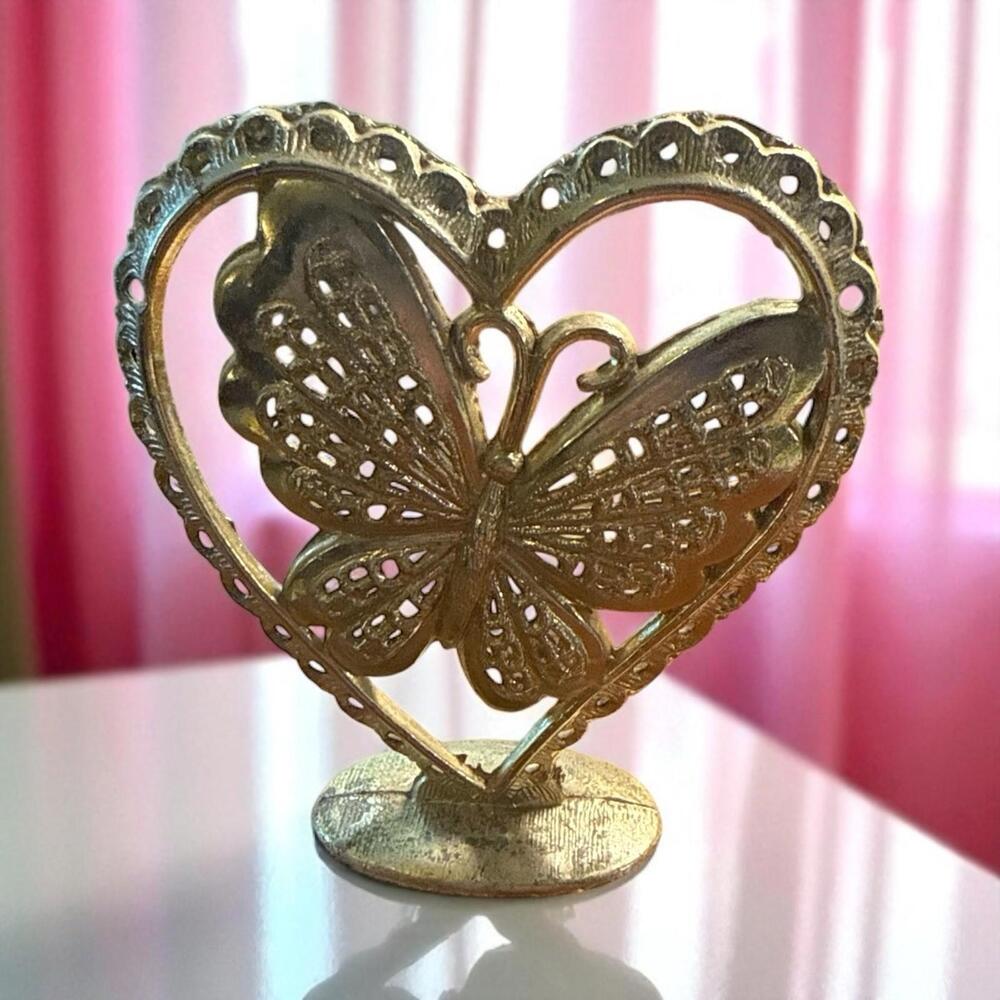 Vintage Metal Torino Butterfly in Heart Earring Holder Display Small Gold Tone